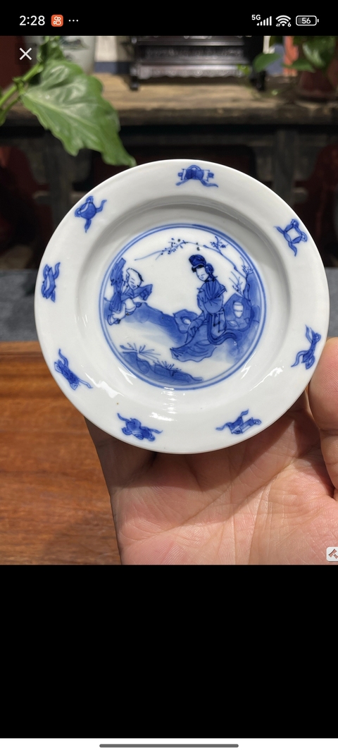 古玩陶瓷三娘教子圖青花盤真品鑒賞圖