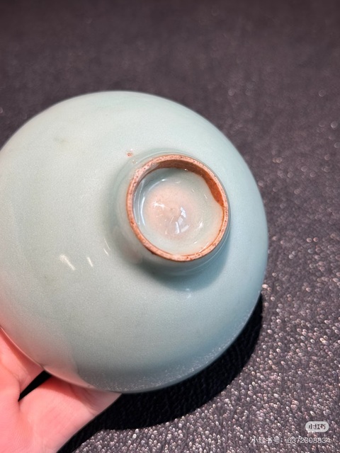 古玩陶瓷青釉碗真品鑒賞圖