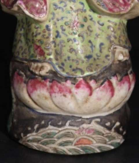古玩陶瓷人物紋粉彩塑像真品鑒賞圖