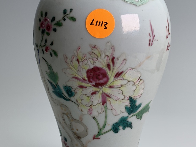 古玩陶瓷清中早期·粉彩花卉紋雞腿瓶拍賣，當前價格1830元