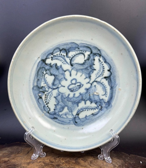 古玩陶瓷花卉紋青花盤真品鑒賞圖