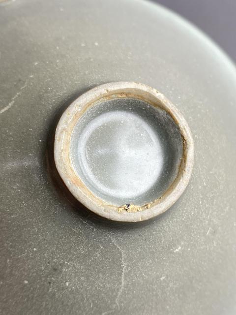 古玩陶瓷龍泉窯青釉斗笠盞真品鑒賞圖