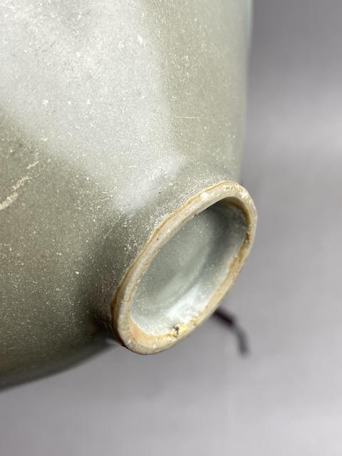古玩陶瓷龍泉窯青釉斗笠盞真品鑒賞圖