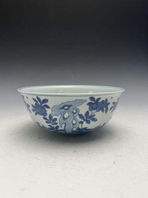 古玩陶瓷花鳥紋青花碗真品鑒賞圖