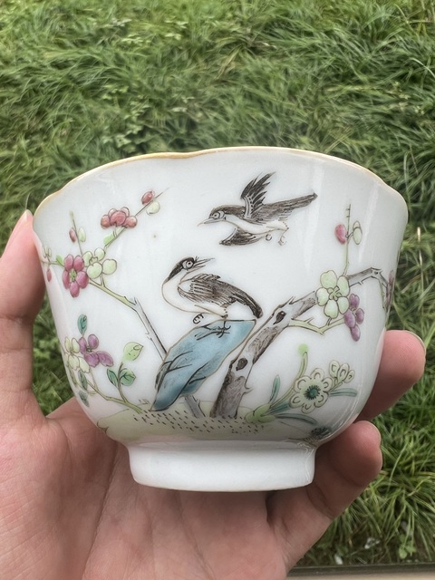 古玩陶瓷粉彩花鳥紋蓋碗拍賣,當前價格7500元