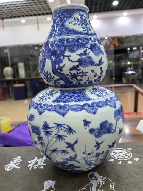 古玩陶瓷日本江戶青花花鳥紋葫蘆瓶真品鑒賞圖