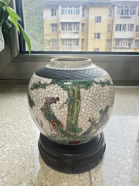 古玩陶瓷哥釉五彩鳳穿牡丹圖茶入真品鑒賞圖