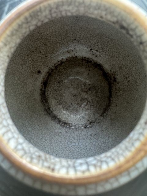 古玩陶瓷哥釉五彩鳳穿牡丹圖茶入真品鑒賞圖