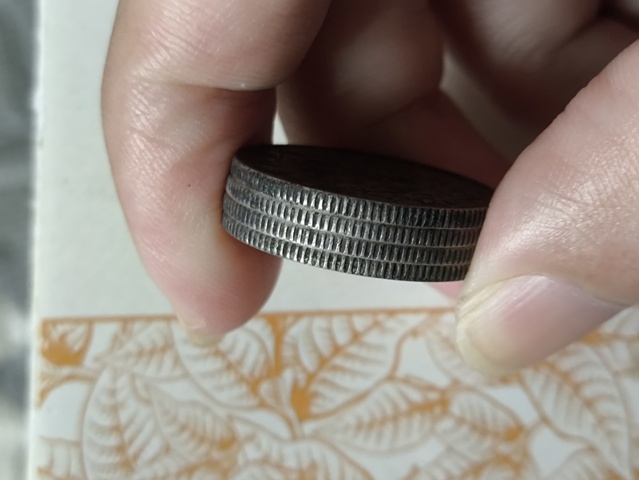古玩錢幣袁像兩角銀幣拍賣,當(dāng)前價(jià)格888元