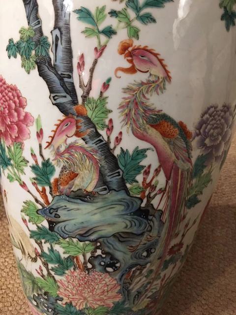 古玩陶瓷五倫圖粉彩瓶真品鑒賞圖