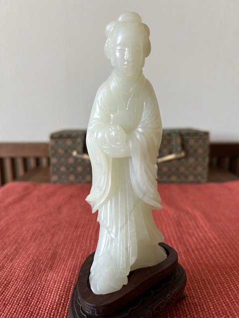 古玩玉器仕女真品鑒賞圖