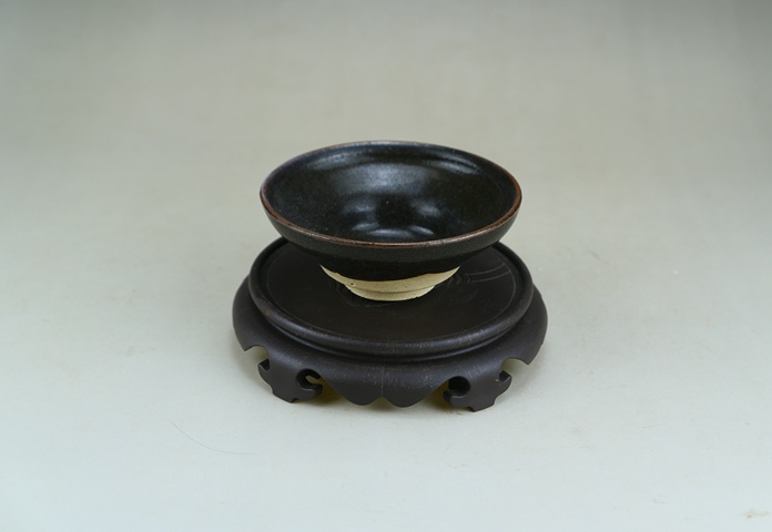 古玩陶瓷吉州窯黑釉茶盞真品鑒賞圖