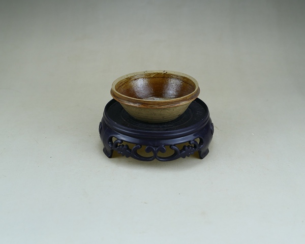 古玩陶瓷吉州窯系紫金釉茶盞真品鑒賞圖