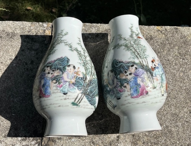 古玩陶瓷粉彩嬰戲圖琵琶尊真品鑒賞圖