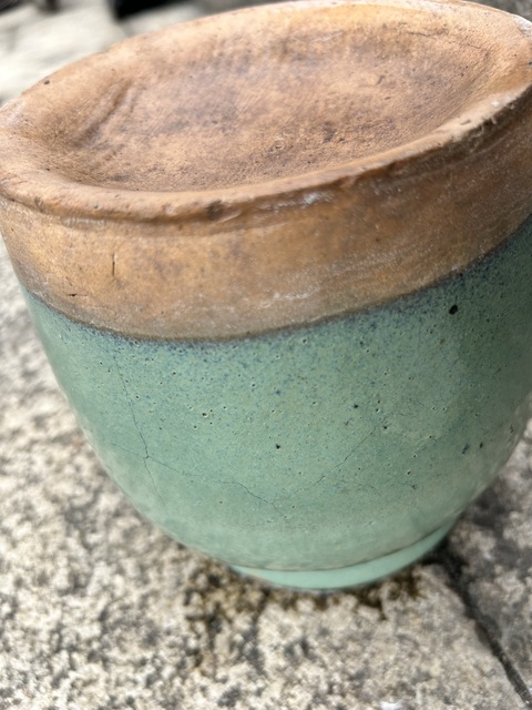 古玩陶瓷宜均綠釉罐真品鑒賞圖