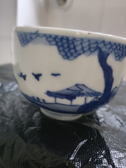 古玩陶瓷日本明治青花山水人物蓋碗真品鑒賞圖