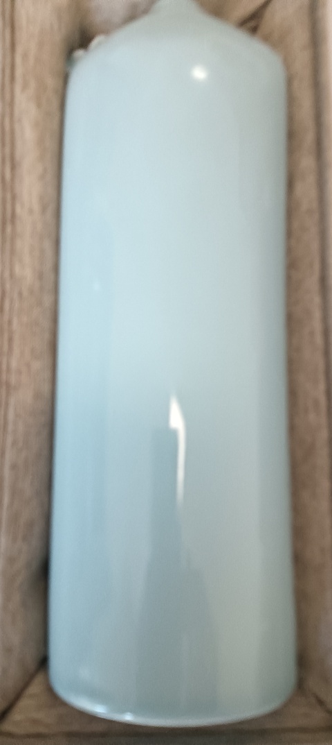 古玩陶瓷天青釉堆花瓶真品鑒賞圖