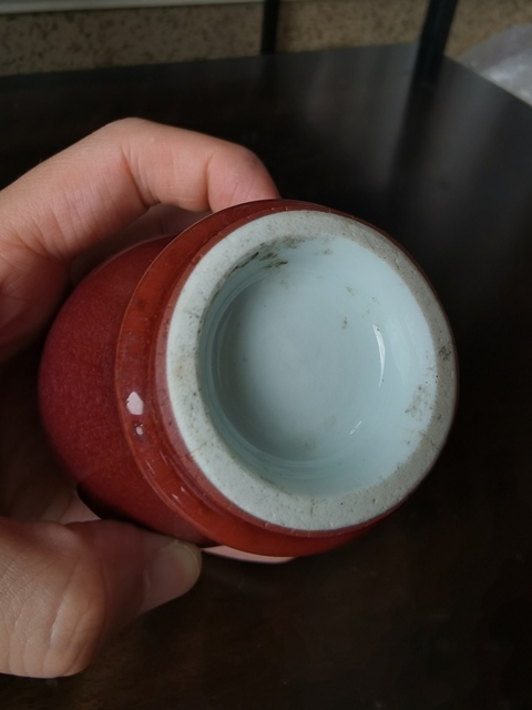 古玩陶瓷清中晚期 紅釉梅瓶真品鑒賞圖