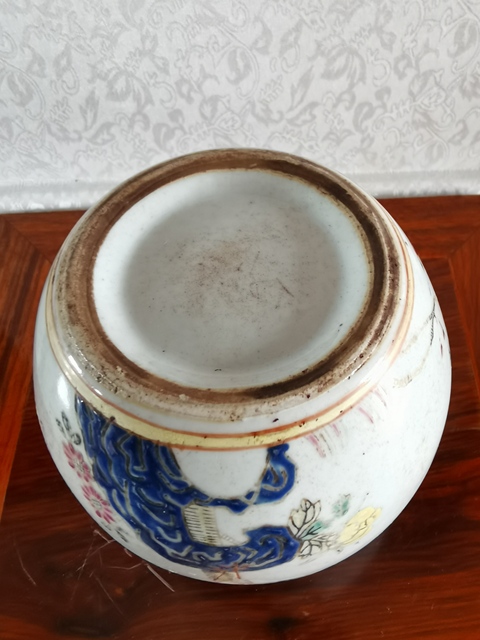 古玩陶瓷花鳥紋罐真品鑒賞圖