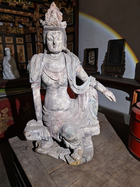 古玩雜項仿宋代的水月觀音(自在觀音)真品鑒賞圖