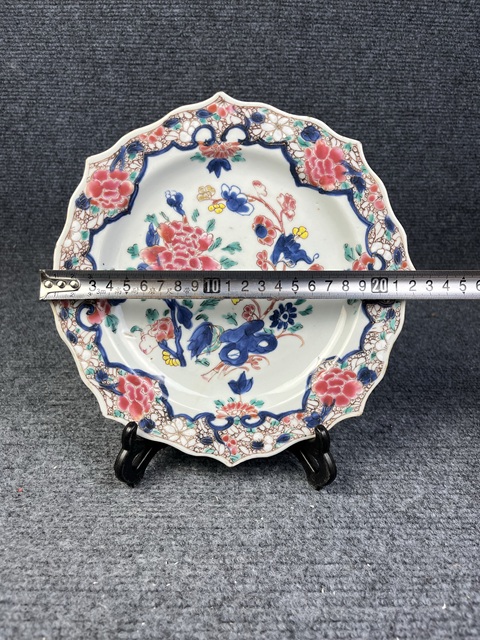 古玩陶瓷雍正粉彩花卉紋花口盤(pán)拍賣(mài)，當(dāng)前價(jià)格2988元