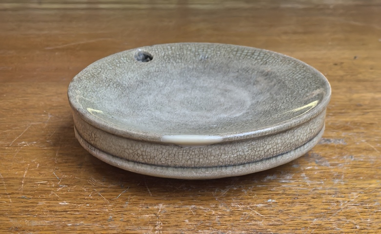 古玩陶瓷明代哥釉青花瓷硯拍賣,當前價格2200元