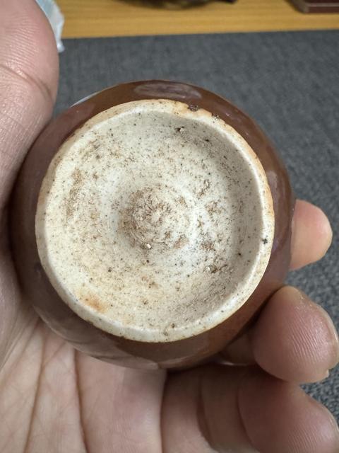 古玩陶瓷紫金釉石榴罐真品鑒賞圖