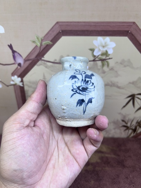 古玩陶瓷青花花卉紋雙系罐真品鑒賞圖
