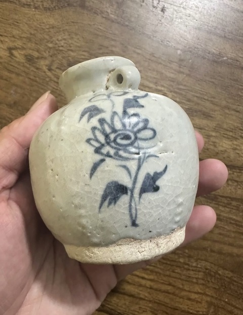 古玩陶瓷青花花卉紋雙系罐真品鑒賞圖