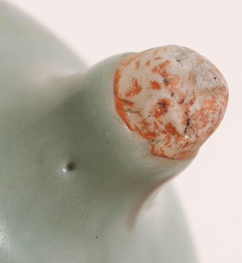 古玩陶瓷龍泉窯鬲式爐真品鑒賞圖