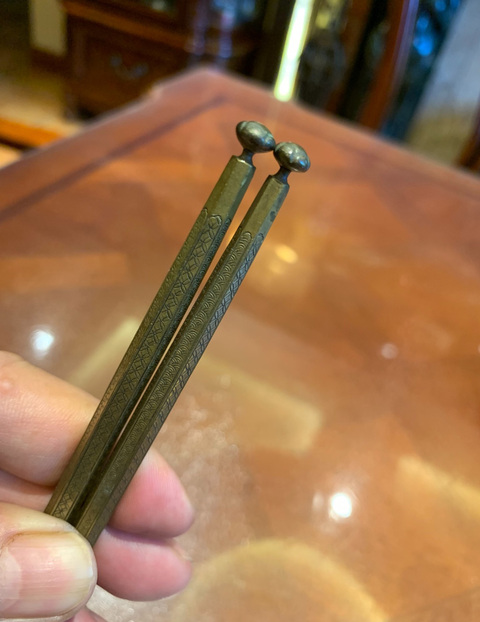 古玩銅器銅筷真品鑒賞圖
