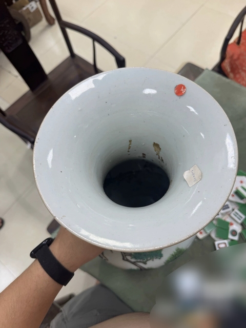 古玩陶瓷粉彩松鶴延年圖撇口瓶真品鑒賞圖