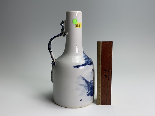 古玩陶瓷清晚期·青花山水風景紋花澆拍賣，當前價格0元