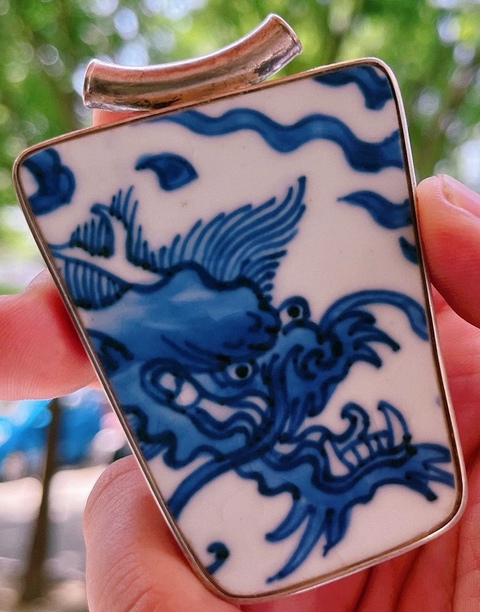 古玩陶瓷龍紋青花飾品真品鑒賞圖