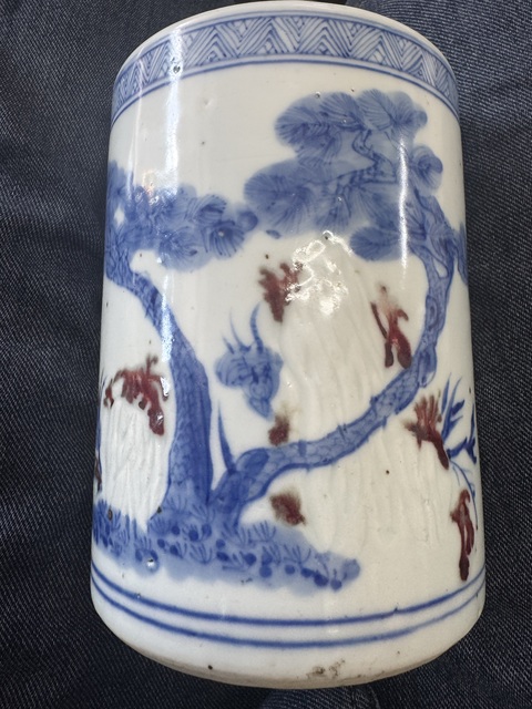 古玩陶瓷青花釉里紅筆筒真品鑒賞圖