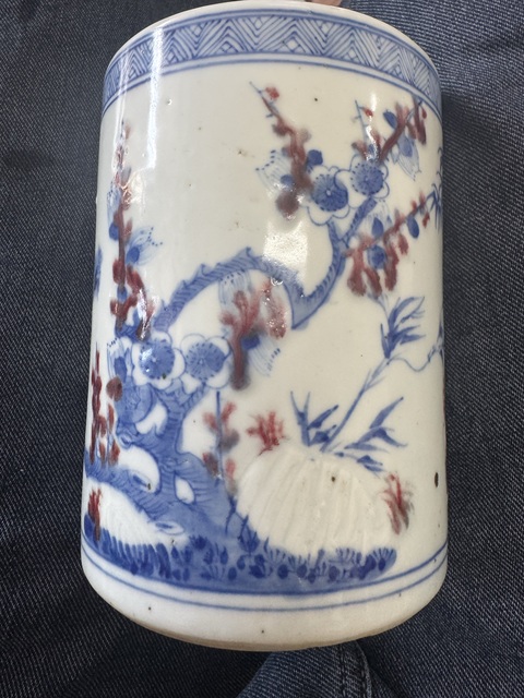 古玩陶瓷青花釉里紅筆筒真品鑒賞圖