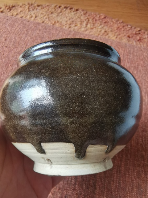 古玩陶瓷黑釉罐真品鑒賞圖