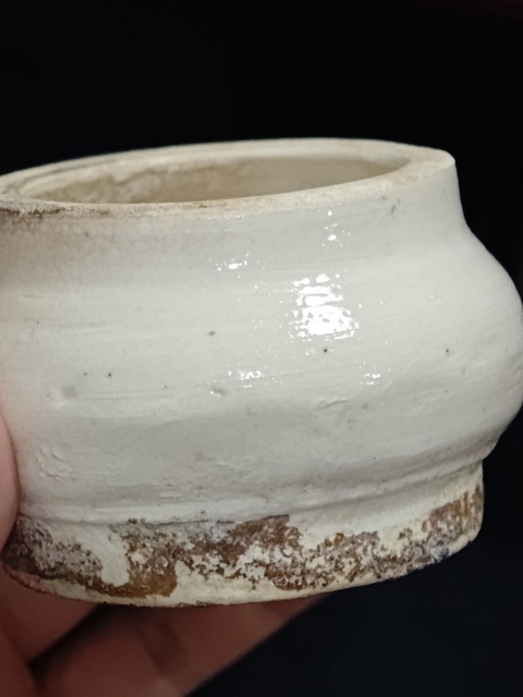 古玩陶瓷白釉香插真品鑒賞圖