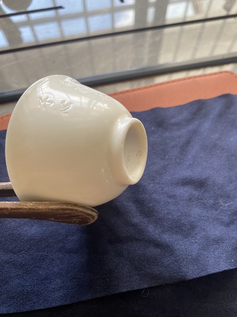古玩陶瓷德化窯杯真品鑒賞圖