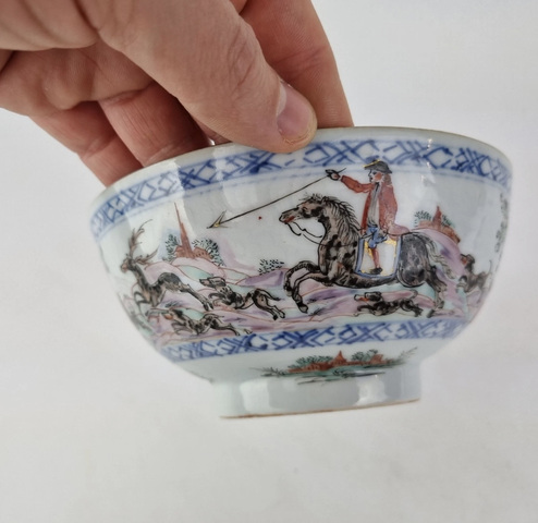 古玩陶瓷青花加彩狩獵圖蓮子碗真品鑒賞圖