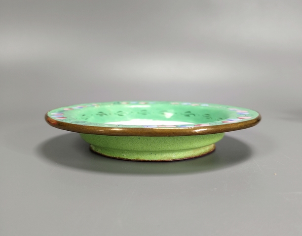 古玩陶瓷銅胎畫琺瑯花鳥紋盤真品鑒賞圖