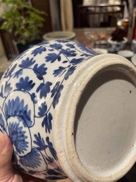 古玩陶瓷花卉紋青花馬蹄尊真品鑒賞圖