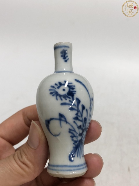 古玩陶瓷康熙·青花花卉紋小瓶拍賣,當(dāng)前價(jià)格6700元