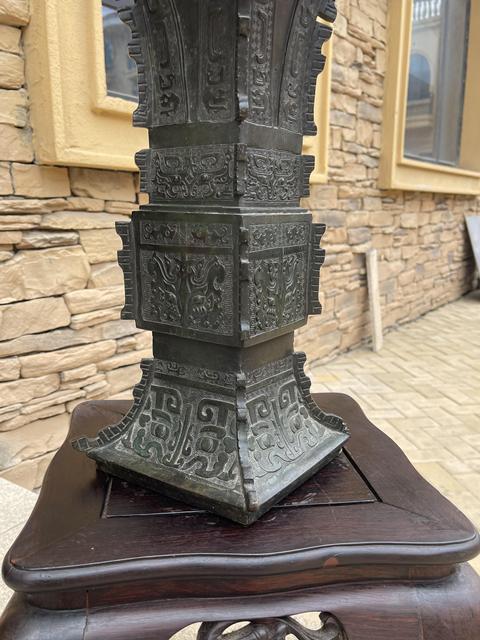 古玩銅器銅花觚真品鑒賞圖