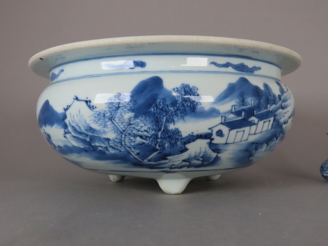 古玩陶瓷青花山水人物香爐真品鑒賞圖