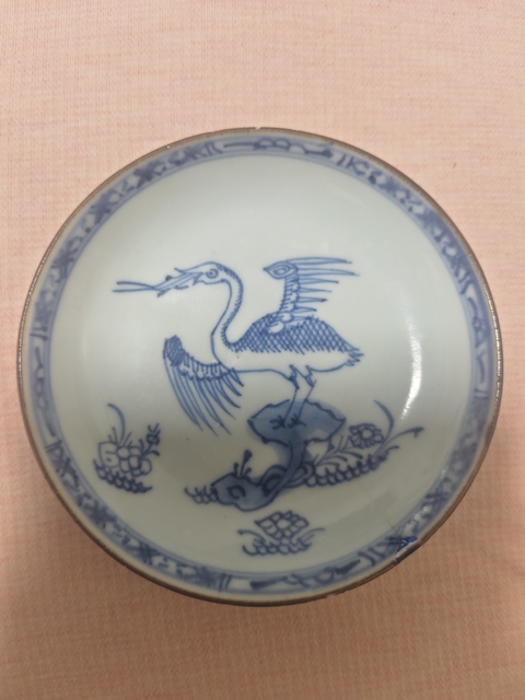 古玩陶瓷雍正淡描青花小碟真品鑒賞圖