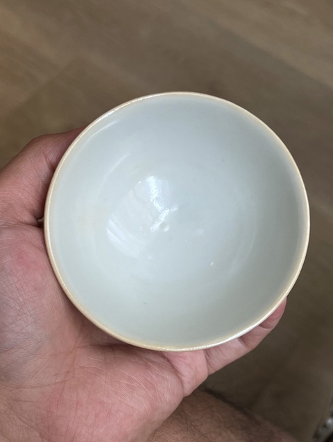 古玩陶瓷飄帶繡球獅子紋茶圓真品鑒賞圖