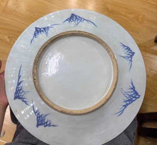 古玩陶瓷花鳥紋青花盤真品鑒賞圖