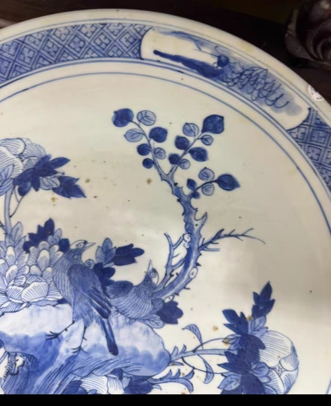 古玩陶瓷花鳥紋青花盤真品鑒賞圖