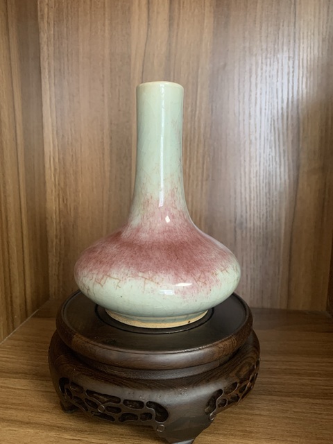 古玩陶瓷豇豆紅釉荸薺瓶真品鑒賞圖